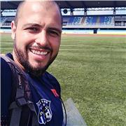 Profesional de la educación física experto en deporte